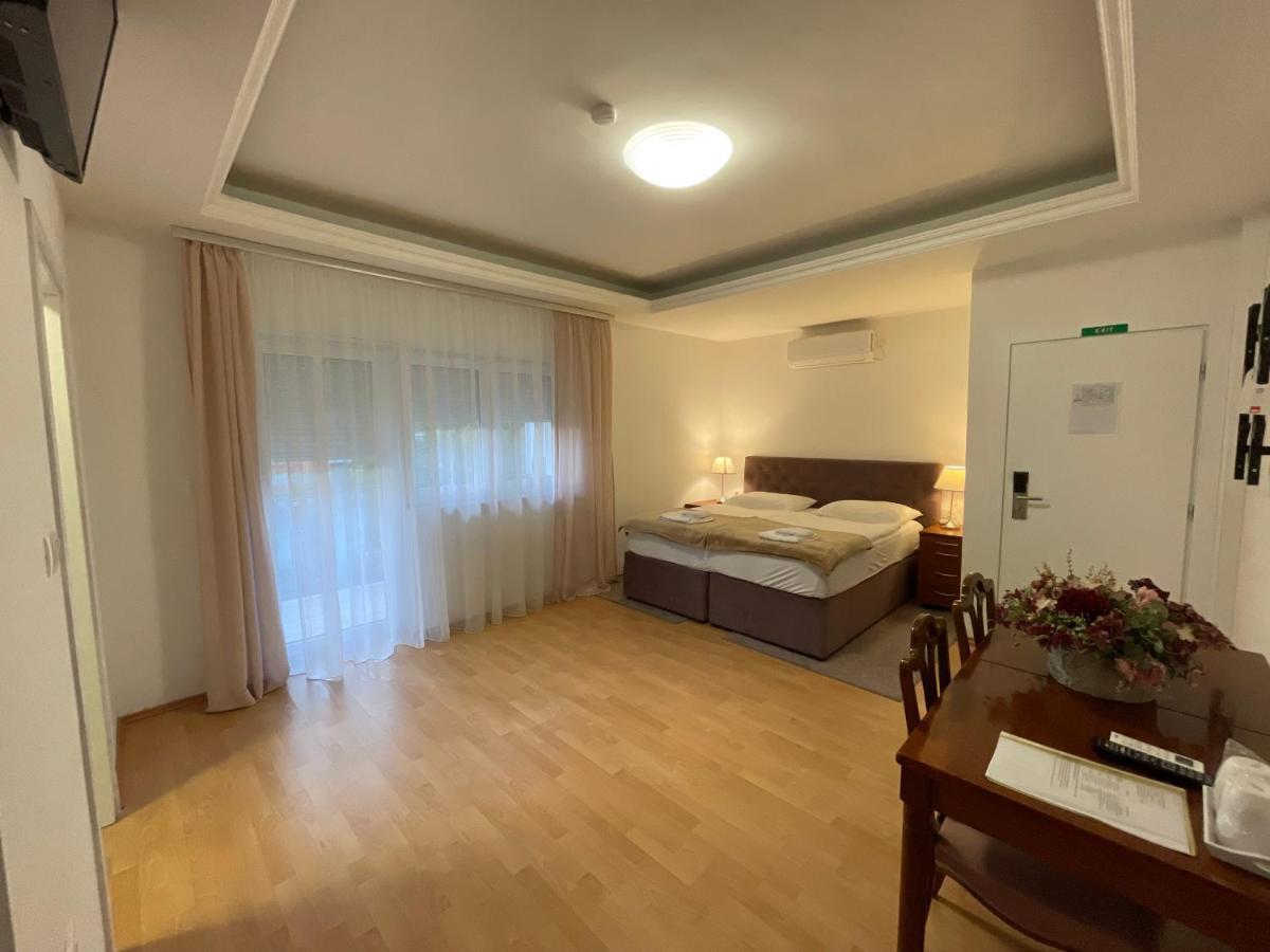Stella Boutique Rooms Sesvete Kültér fotó
